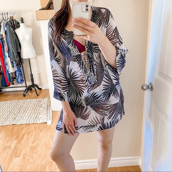 050. Tommy Bahama Palm Cover Up / Tunic - Picture 4 of 8